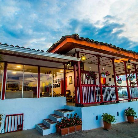 Bosques De La Pradera Hotel Manizales Luaran gambar