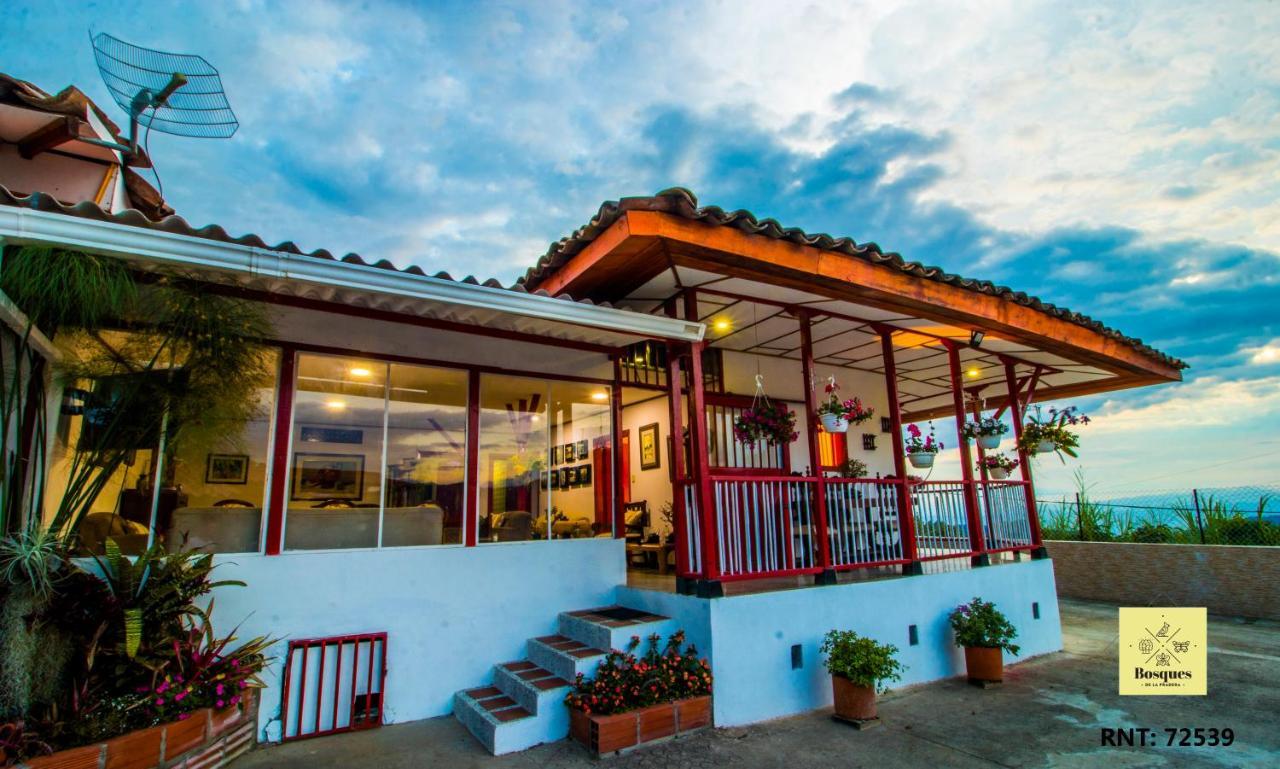 Bosques De La Pradera Hotel La Linda Luaran gambar